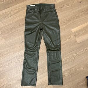 GAP Women's Vintage Slim Olive 🫒 “Leather” Straight Leg Jeans